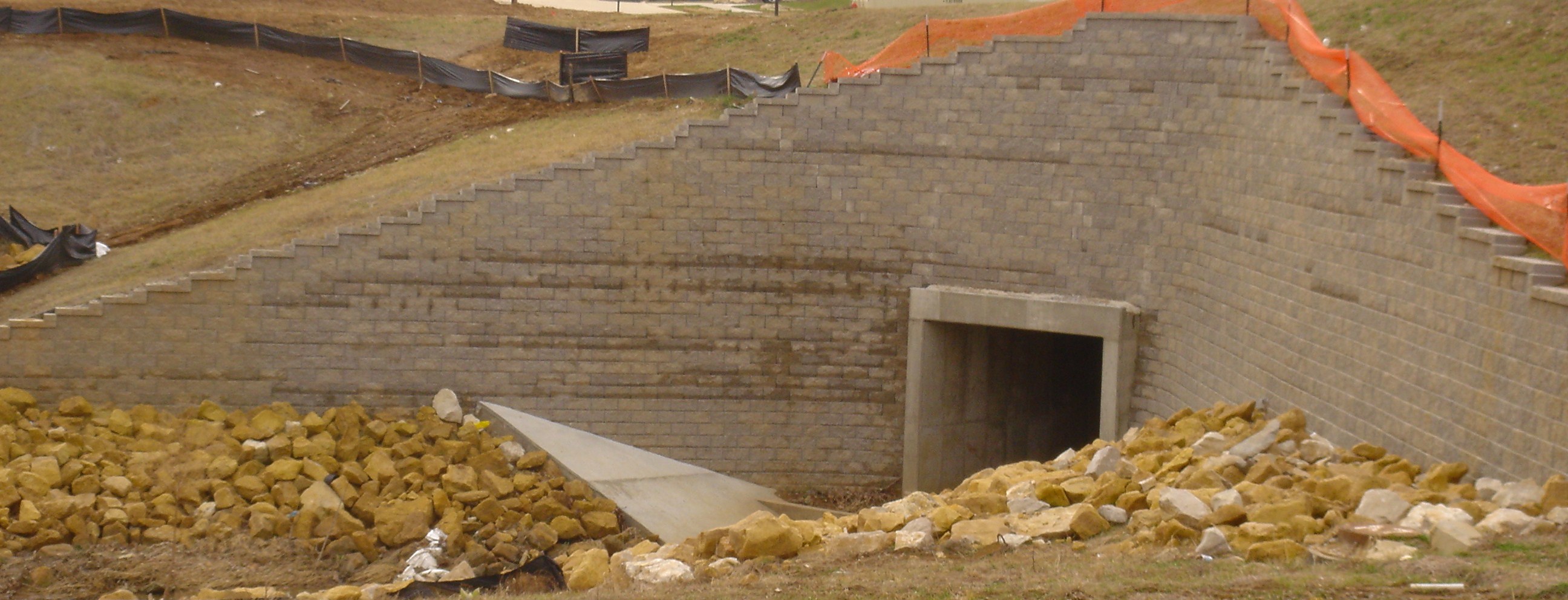 TallbridgeDrain/TallbdrigeDrain1.JPG