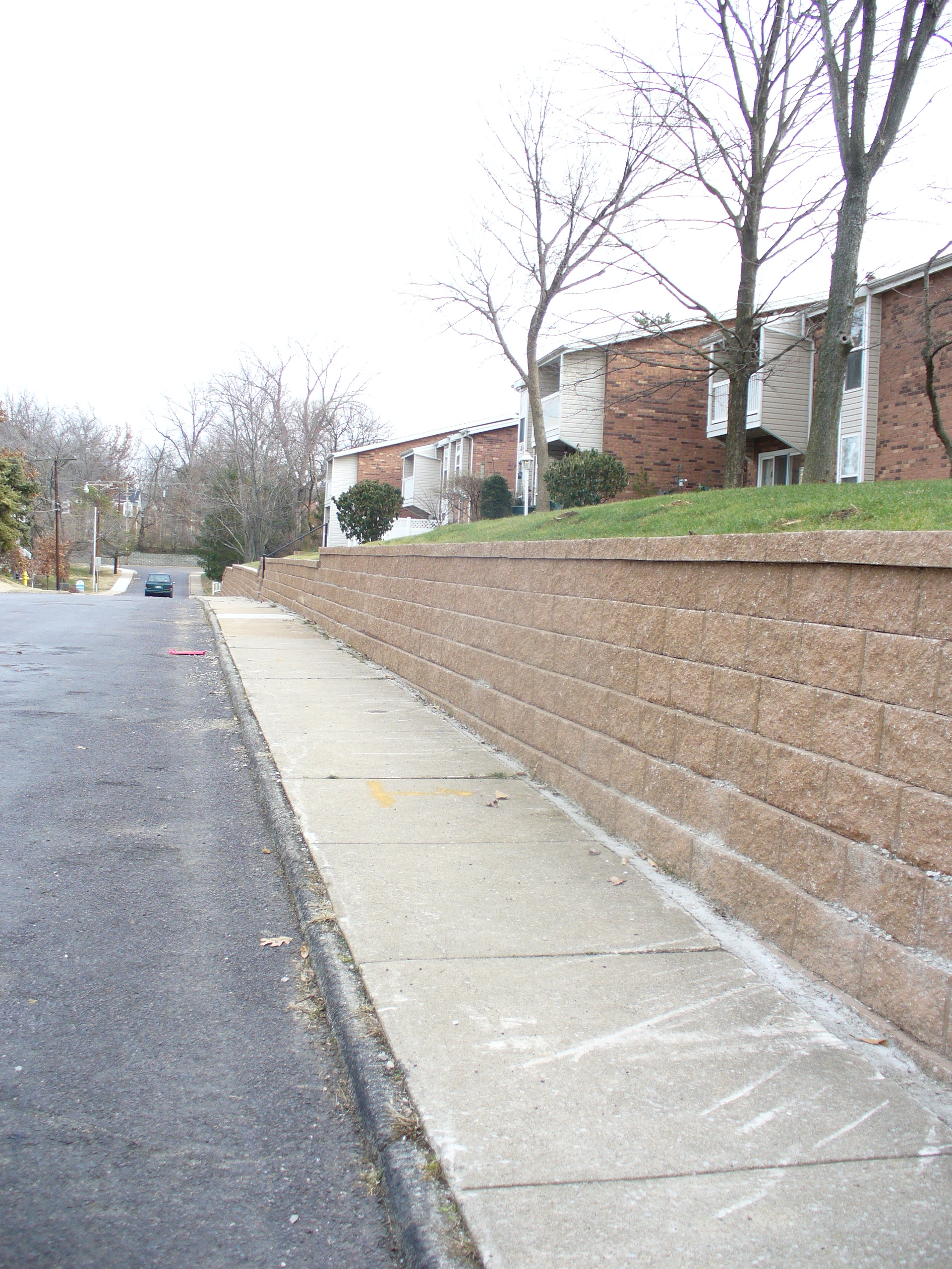 WallGeyerPlaceCondos/GeyerPlaceCondosKirkwood2.JPG